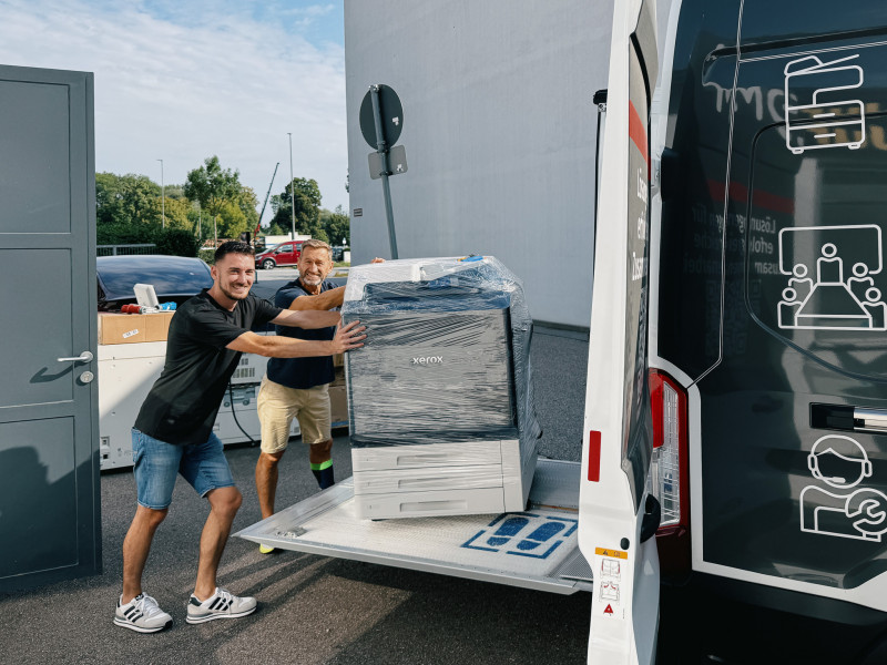 Xerox Proficio Serie an Kopiershop ausgeliefert